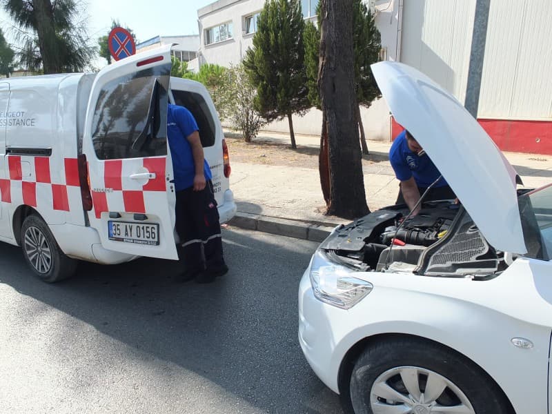 Ata Sanayi'de Manuel vs Otomatik Servis Tercihi